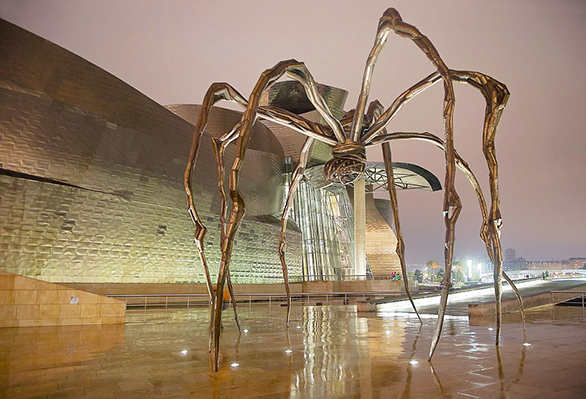 000Maman_de_Louise_Bourgeois_-_Bilbao.jpg