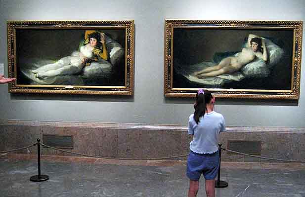800px-Las_majas-wiki.jpg