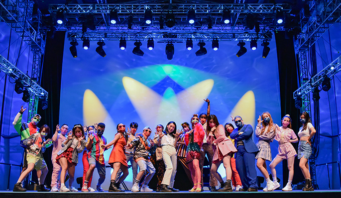 081521 K-Pop Disco Fever 단체 사진.jpeg