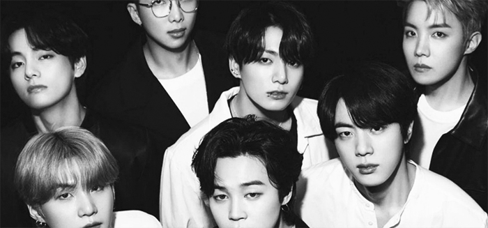 000bts-bw.jpg