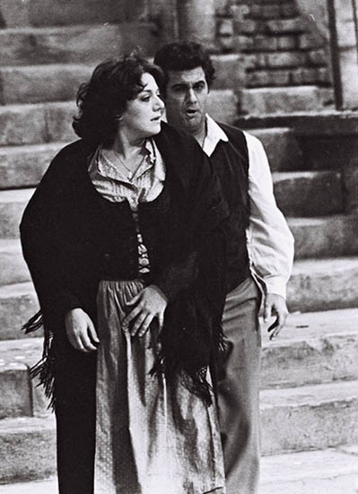 Troyanos Domingo Cavalleria Rusticana 1977-78_ (7)-L.jpg