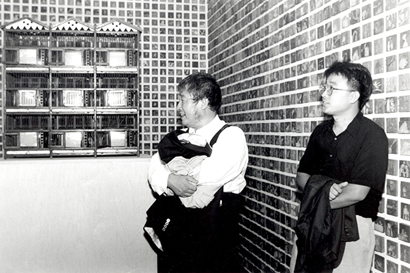 Multiple Dialogue, 1994, Nam June Paik and Ik-Joong Kang, Whitney Museum of American Art at Champion, Stamford, CT.JPG