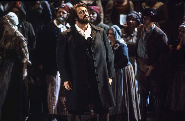 Luciano Pavarotti in the title role of Giordano's Andrea Chénier.jpg