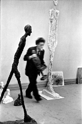 Photograph_of_Alberto_Giacometti_by_Cartier_Bresson.jpg