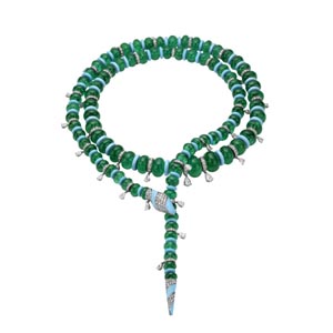 bulgari_serpenti_bijoux_haute_joaillerie_exposition_flagship_5__me_avenue_new_york_livre_marion_fasel_assouline_829953993_north_883x.jpg
