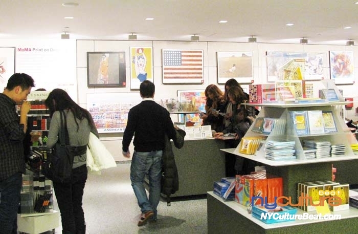 museumshop1.jpg