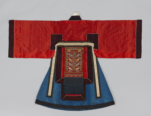 Image 4 - Courtiers Official Robes.jpg