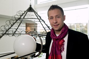 jeppe-hein.jpg