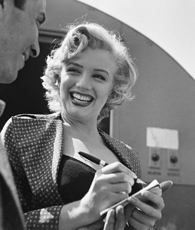 936full-marilyn-monroe.jpg