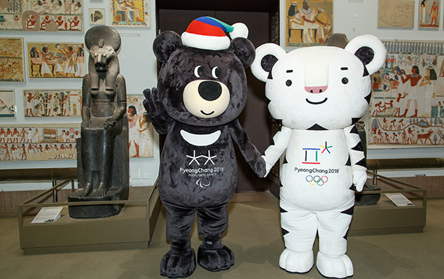 3. Soohorang and Bandabi at The Met. Photo by Tiffany Sage.jpg