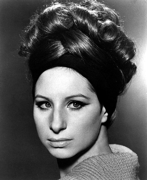 490px-Streisand_-_agency_photo.jpg