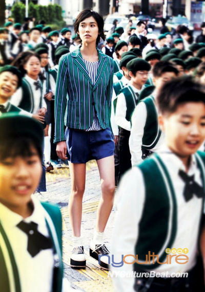 Tao_Okamoto_-_Vogue_Nippon_February_2012_-_2.jpg