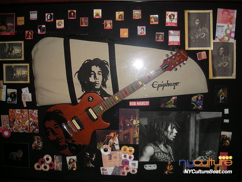 800px-Bob-Marley-Epiphone-jasonbook99.jpg