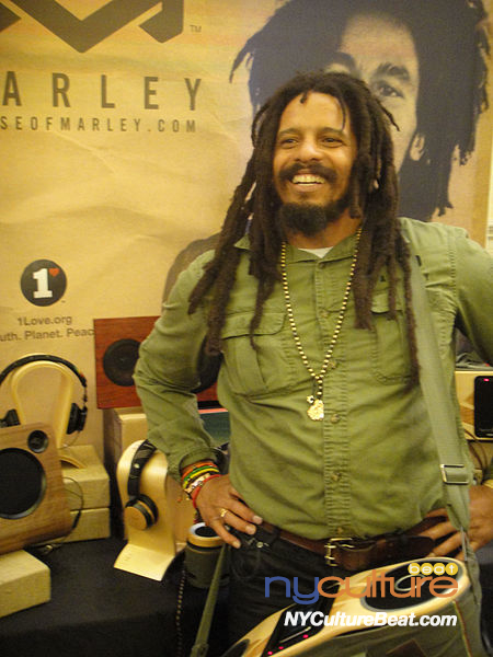 450px-CES_2012_-_House_of_Marley_(Rohan_Marley)-doug-cline.jpg