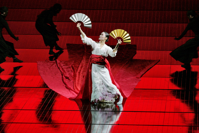 butterfly_act_1_dancer_051-small.jpg