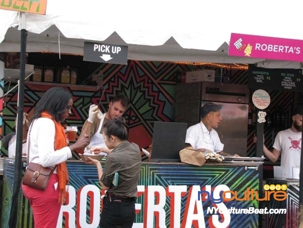 000roberta-c47a37387de0f449bdd75708072d4272.jpg