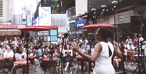 broadway-buskers2.jpg