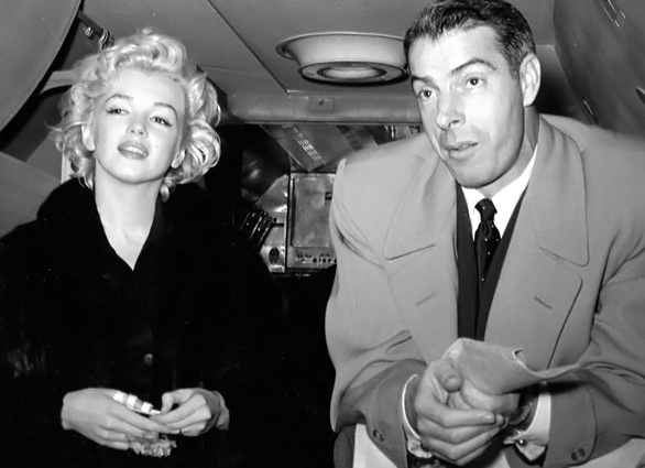 조디마지오Marilyn-and-Joe-DiMaggio-marilyn-monroe-15837099-586-425.jpg