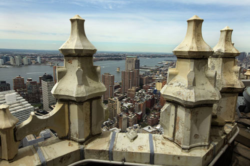 WOOLWORTH2-richardpoerry-nyt-viewfrom49thfloor..jpg