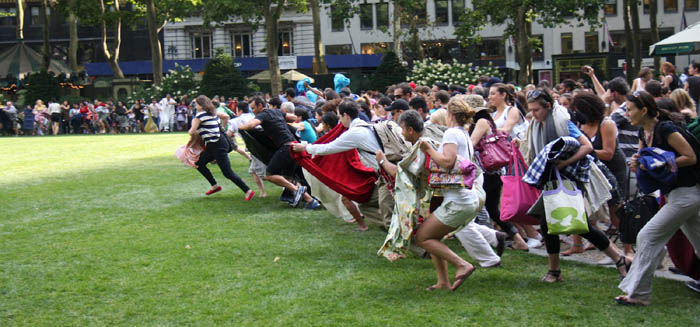 bryantpark-One_Flew_Over____RD_-_6_20_11_(14)_narrow.jpg