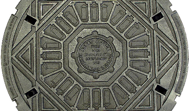 manhole_covers_of_14th_st_full1_0.jpg