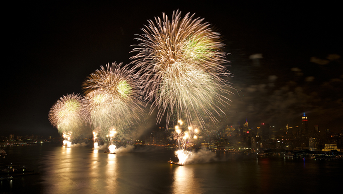 macys_4th_of_july_fireworks_-_kentmillerstudios-macys_inc_1 (2).jpg