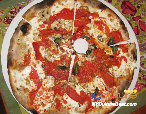 pizza-grimaldi'spizza-small.jpg