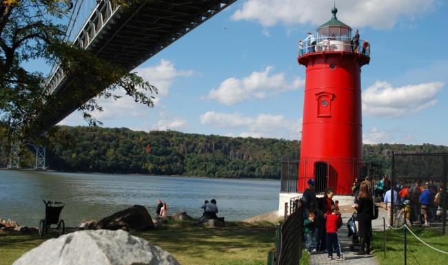 M-Jeffrey's Hook Lighthouse_credit Linda Shockley.jpg