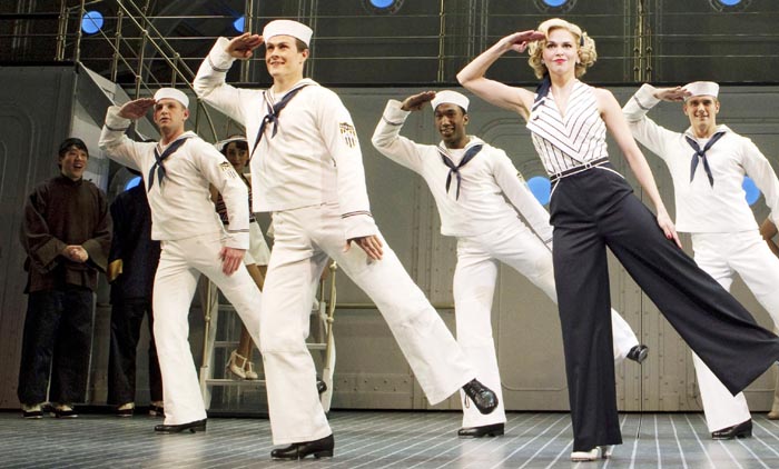 000AGOES - Foster and Sailors in Anything Goes _1846.jpg