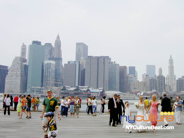 닐사이먼-brooklyn-pier-small.jpg