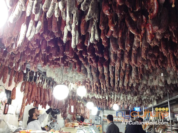 arthur-avenue-sausage2.JPG