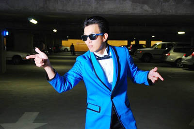 gangnam-style-tuxedo-blue-jacket_large.jpg