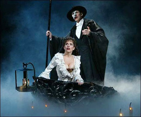 musical-phantomOfTheOpera3.jpg