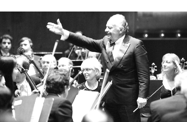 뉴욕필-마젤NYP20050225-177_Maazel[1] (2).png