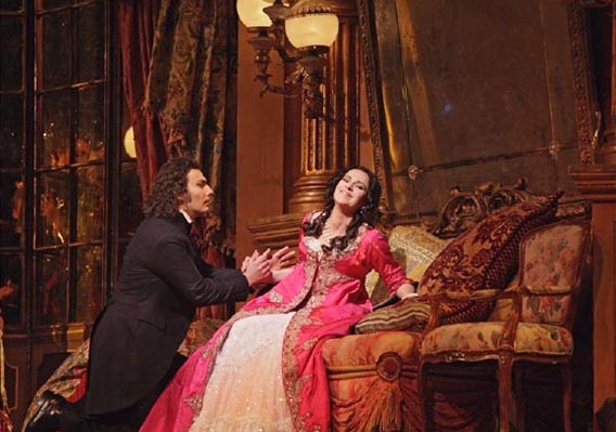 2006_traviata0506.08.jpg