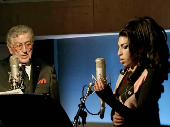 008-Amy-Winehouse-Tony-Bennett-580x435.jpg