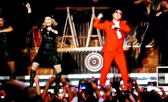 madonna+canta+danca+gangnam+style+com+psy+em+show+ojuaraxd.jpg