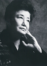 young ja lee_200.jpg