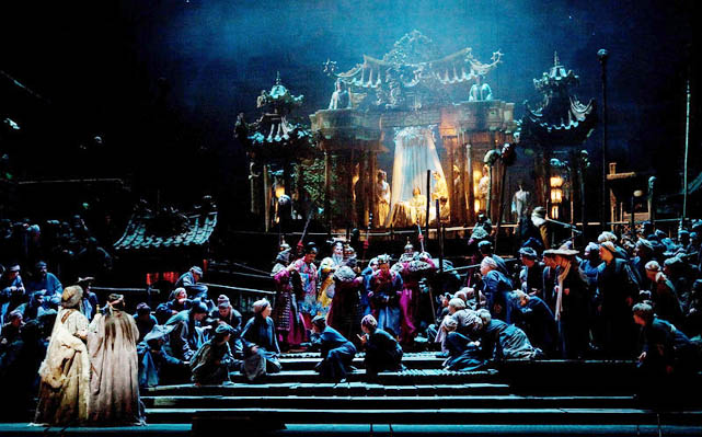TURANDOT scene_1564-L.jpg