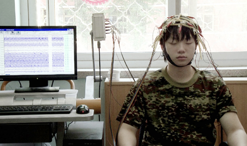 4Web Junkie - Dogwoof Documentary (8).jpg