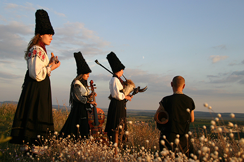 11-dakhabrakha-db579_0.jpg
