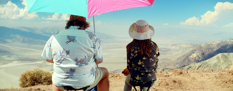 12.valley_of_love__c__les_films_du_worso_-_lgm_cine__ma.jpg