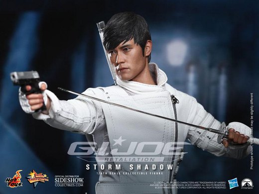 hot_toys_gi_joe_retaliation_storm_shadow_action_figure_1.jpg