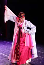 250Sue Yeon Park_Salpuri-chum (10).jpg