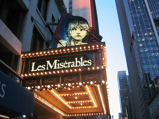 lesmiserable-New_York_Imperial_Theatre_Les_Miserables_2003.jpg