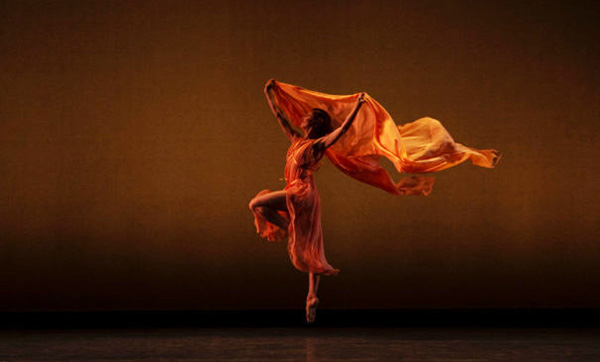 isadora-606x404-Romany Pajdak, “Five Brahms Waltzes in the Manner of Isadora Duncan,” Sir Frederick Ashton.jpg
