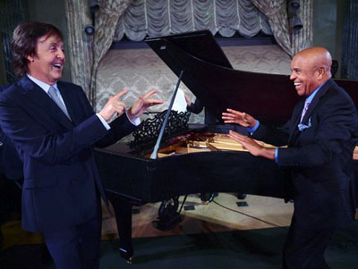 ap_motown_piano_mccartney-4_3_r536_c534-ap.jpg