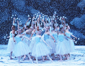 NYCB_Nutcracker_Snow_Photo Credit Paul Kolnik.JPG