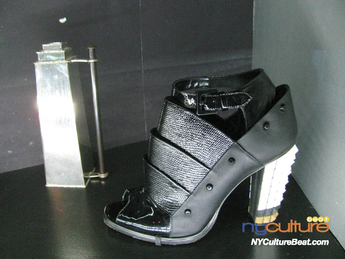 1002BrooklynMuseum-killer-heels 057.jpg