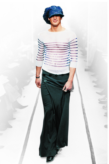 110513-man-skirts-11.jpg